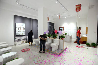 京东家装全国首家县级示范店落地河南，五金产品零售引领消费下沉新趋势